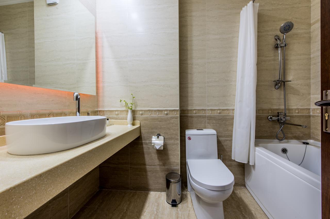 Orient Star Hotel Самарканд Екстериор снимка