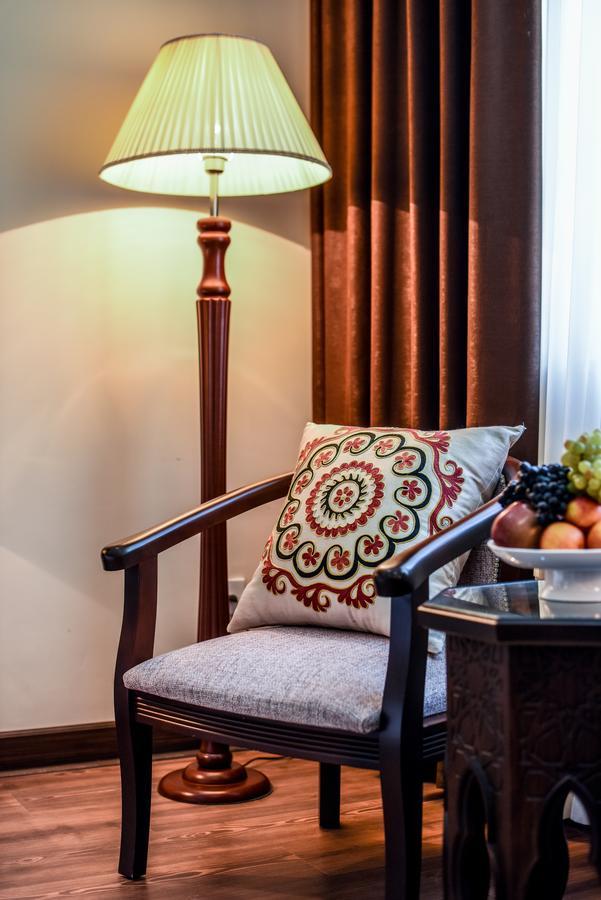 Orient Star Hotel Самарканд Екстериор снимка